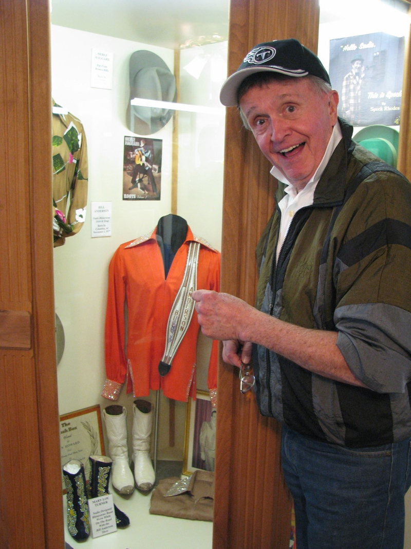 county music hall of famer bill anderson visting his museum display